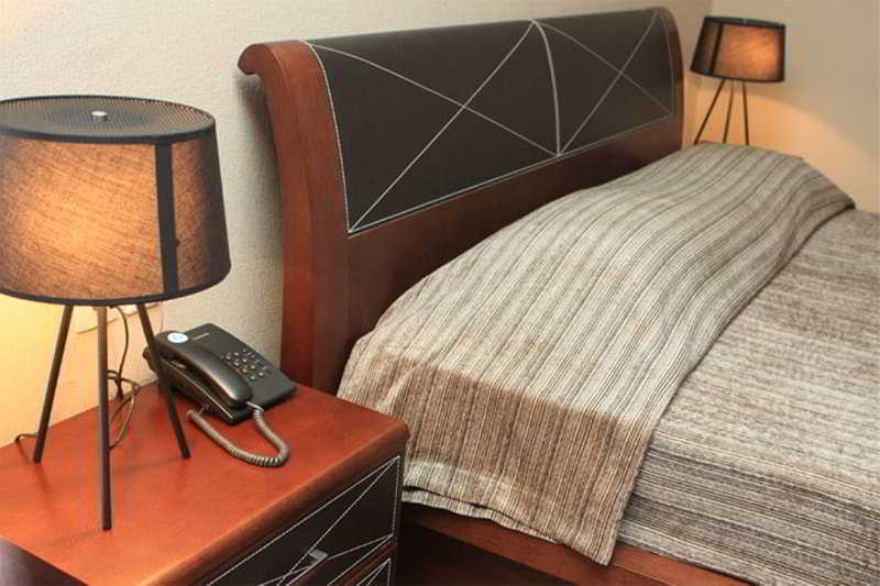 Grand M Hotel Nawoi Zewnętrze zdjęcie